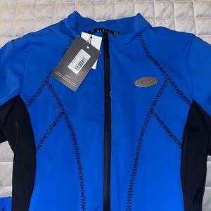PRETTYLITTLETHING SKI BLUE AND BLACK BELTED FITTED SCUBA SUIT